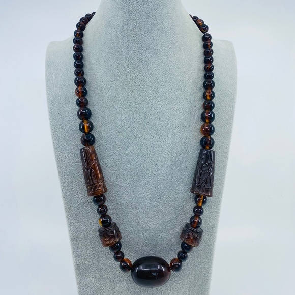 Vintage Amber Graduated Beaded29" Necklace.
